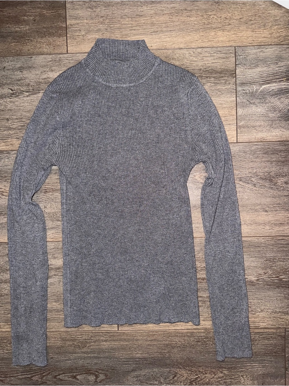 Grey Ribbed Turtleneck Sweater - Classic Women's Knit